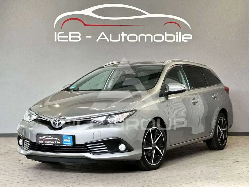 2017 Toyota AURIS