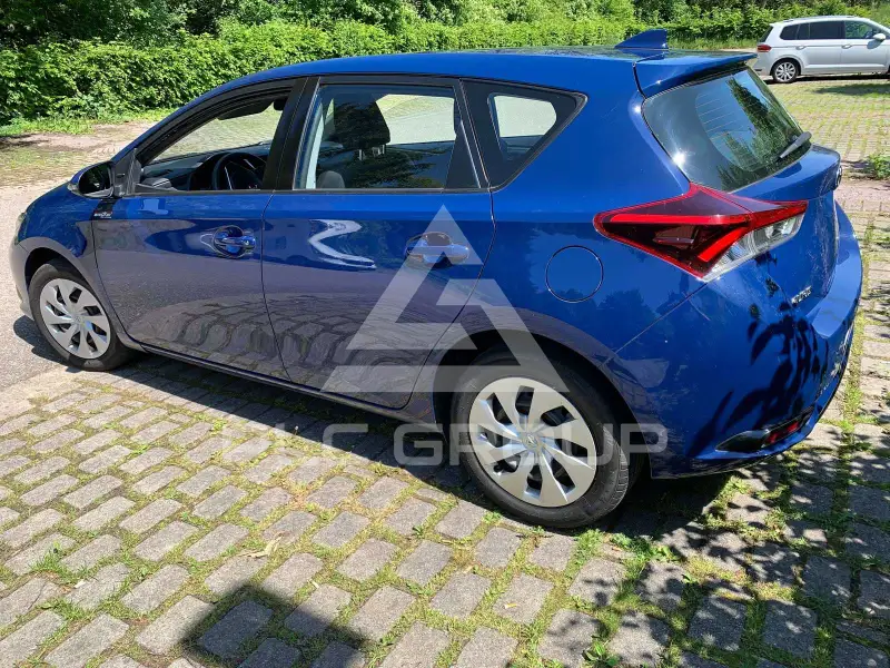 2017 Toyota AURIS