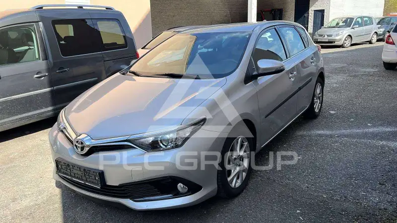 2017 Toyota AURIS