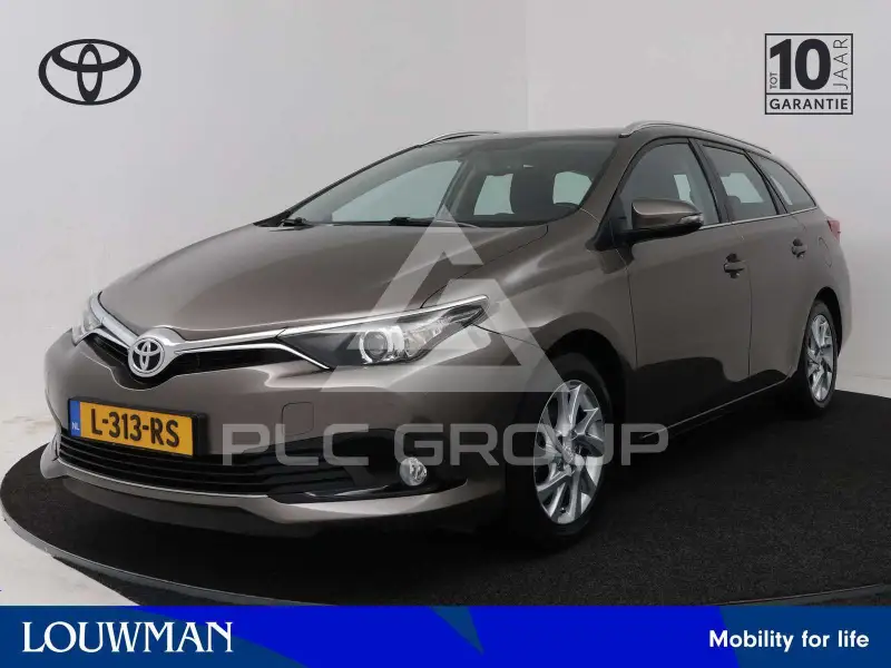 2017 Toyota AURIS