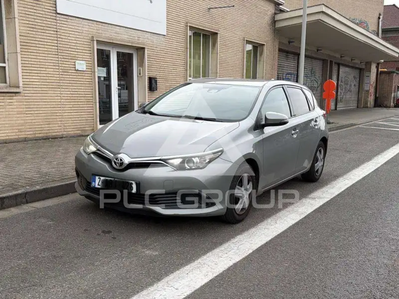 2017 Toyota AURIS