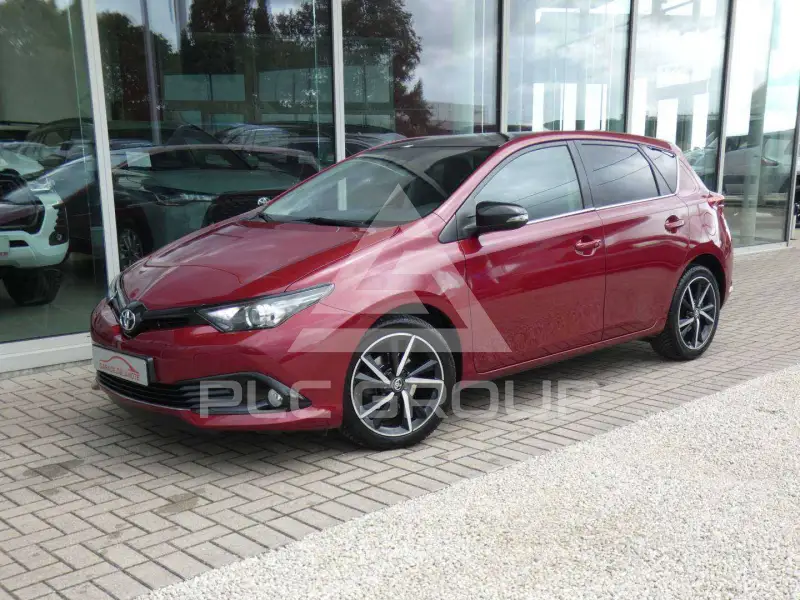 2017 Toyota AURIS