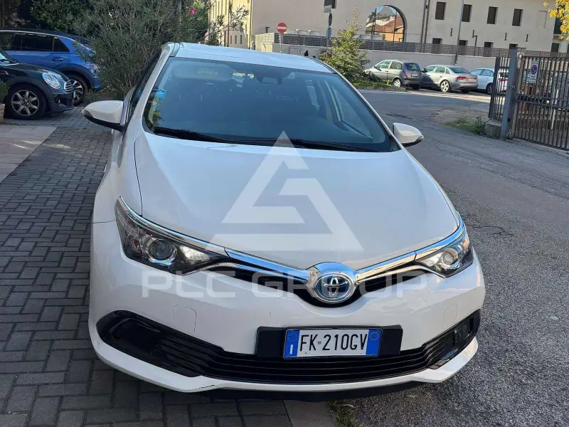 2017 Toyota AURIS