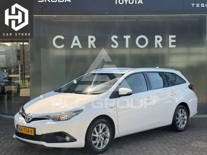 2017 Toyota AURIS