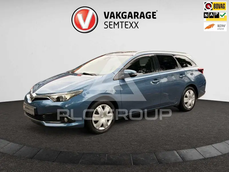2017 Toyota AURIS