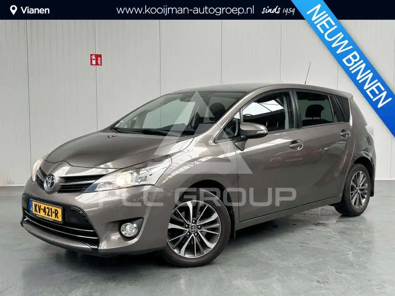 2017 Toyota VERSO