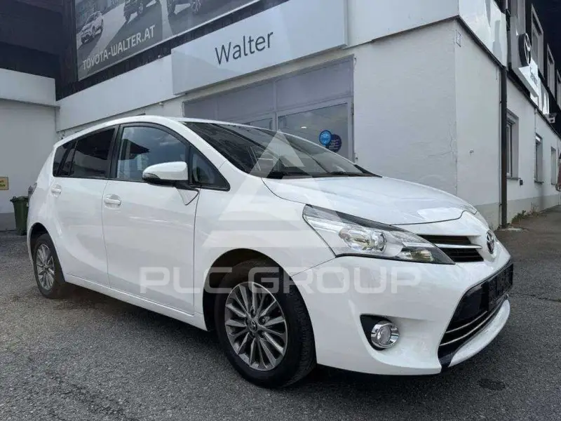 2017 Toyota VERSO