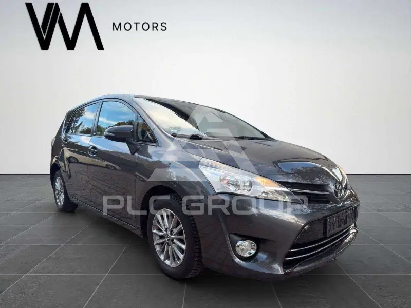 2017 Toyota VERSO