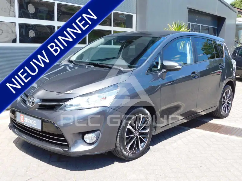 2017 Toyota VERSO
