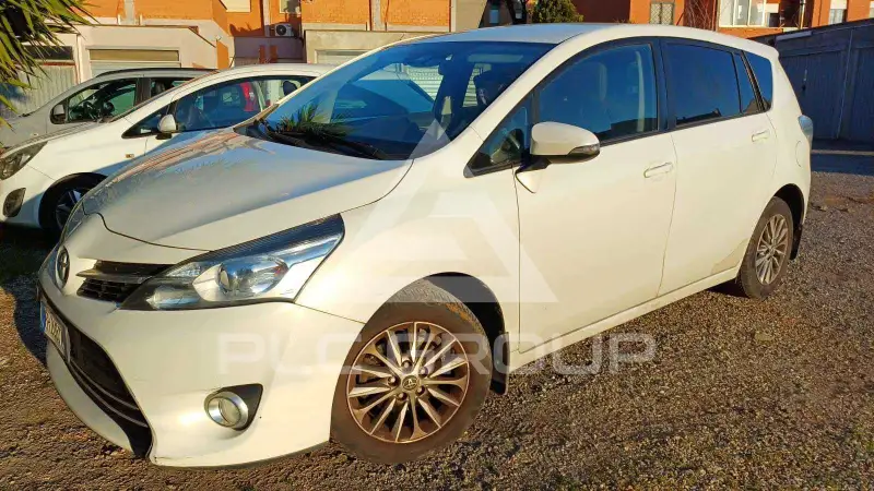 2017 Toyota VERSO