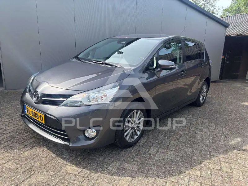 2017 Toyota VERSO