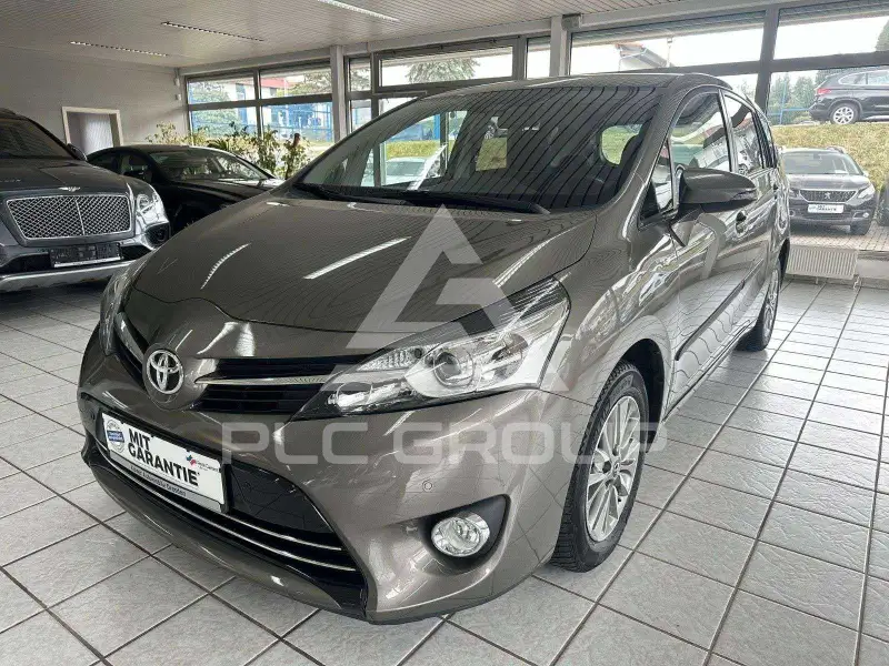 2017 Toyota VERSO