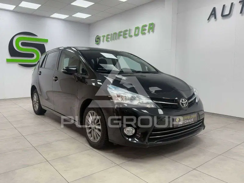 2017 Toyota VERSO