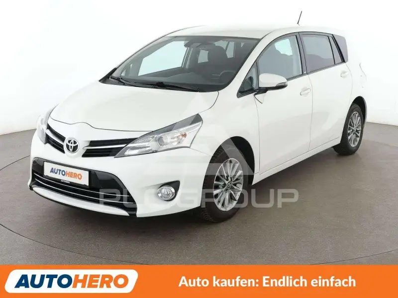 2017 Toyota VERSO