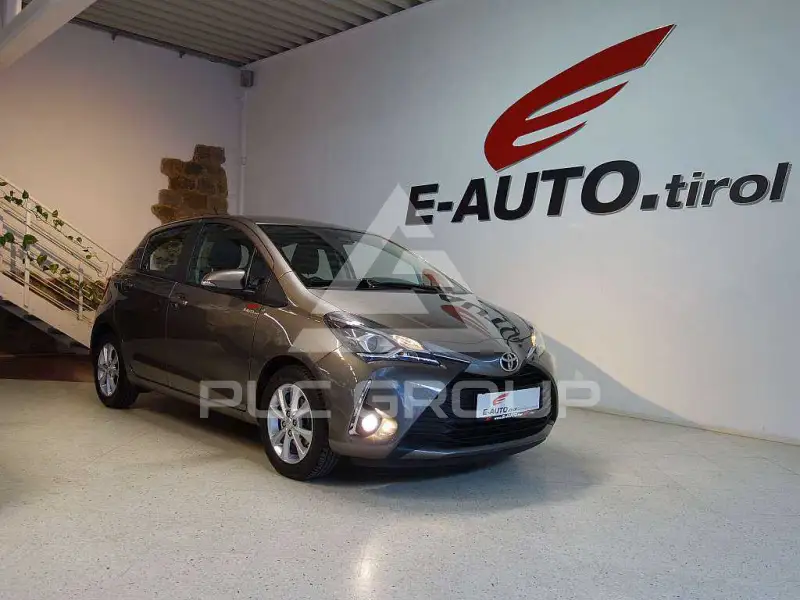 2017 Toyota YARIS