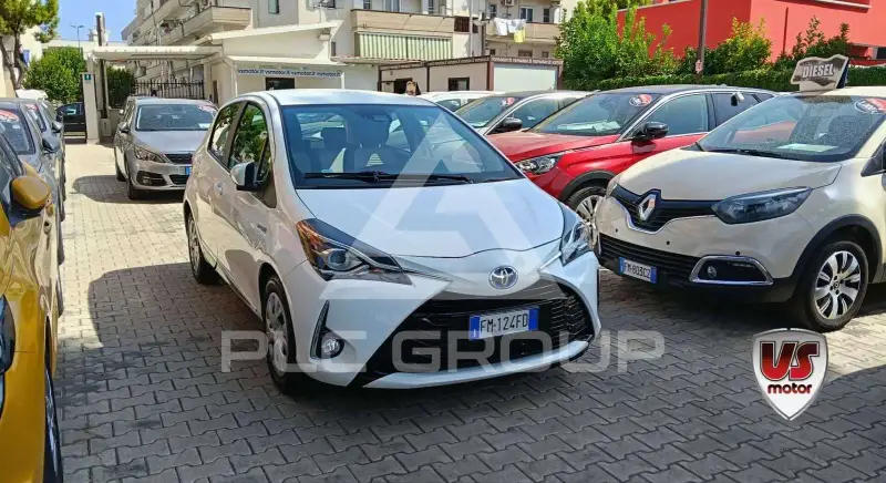 2017 Toyota YARIS