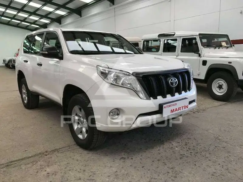 2017 Toyota LAND CRUISER