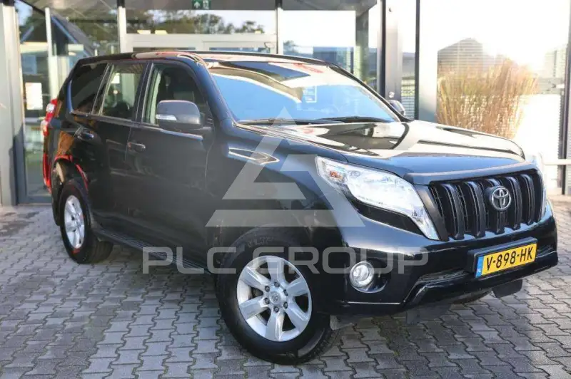 2017 Toyota LAND CRUISER