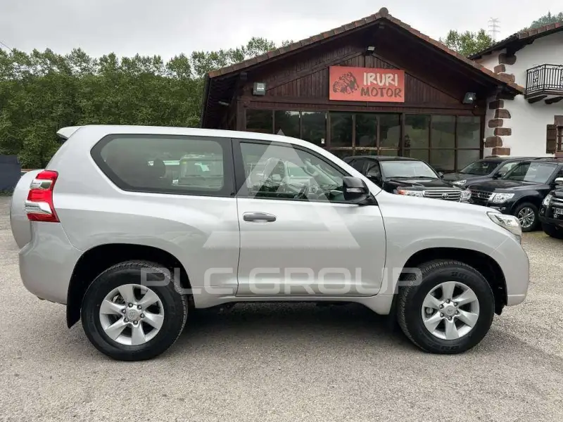 2017 Toyota LAND CRUISER