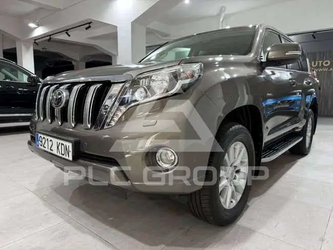 2017 Toyota LAND CRUISER