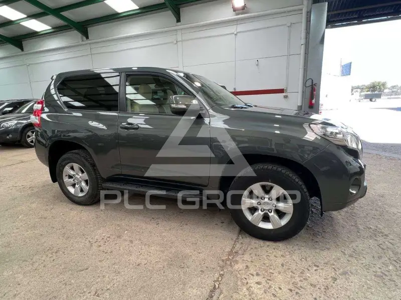 2017 Toyota LAND CRUISER