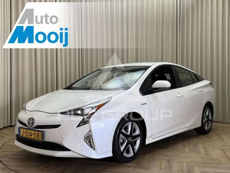 2017 Toyota PRIUS