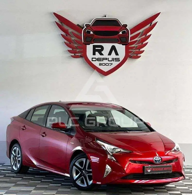 2017 Toyota PRIUS