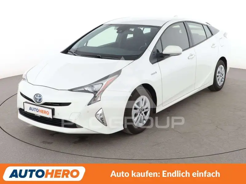 2017 Toyota PRIUS