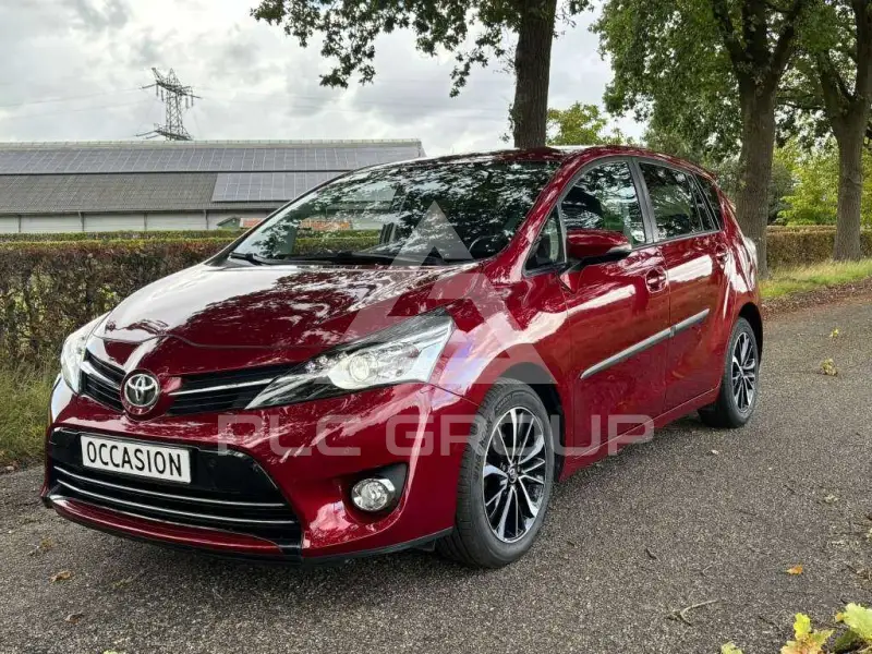 2017 Toyota VERSO