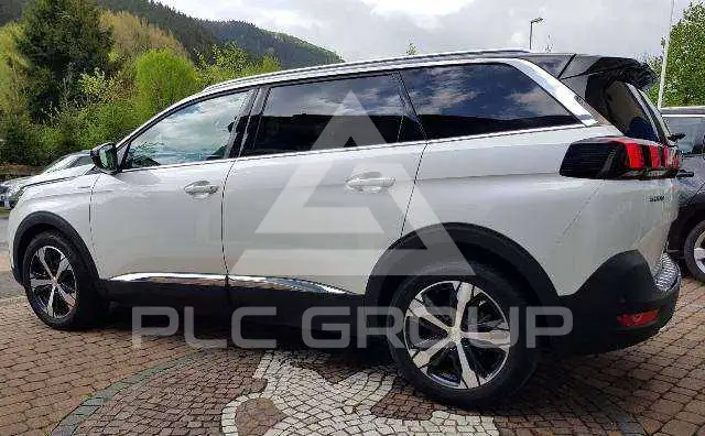 2017 Peugeot 5008