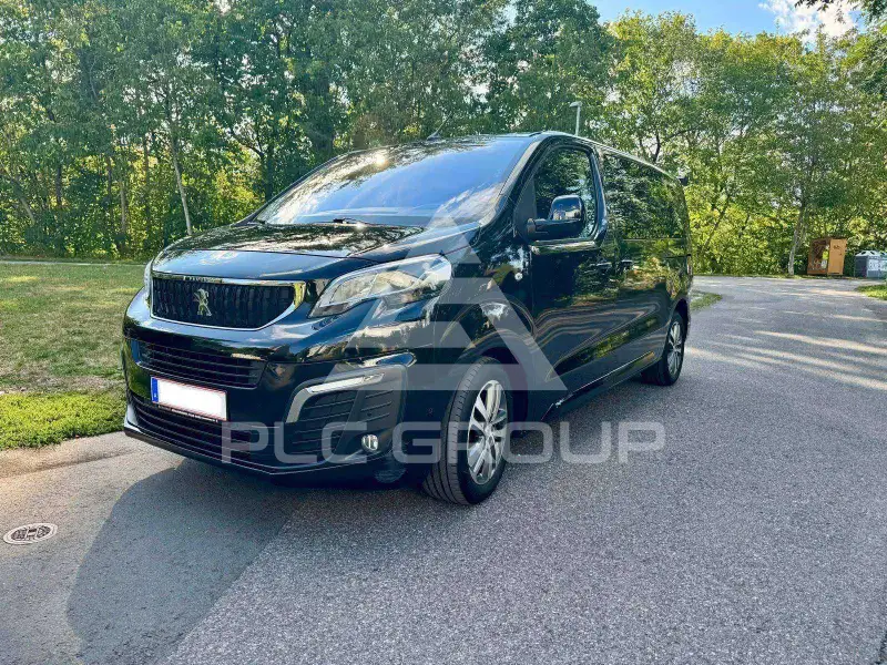 2017 Peugeot Traveller