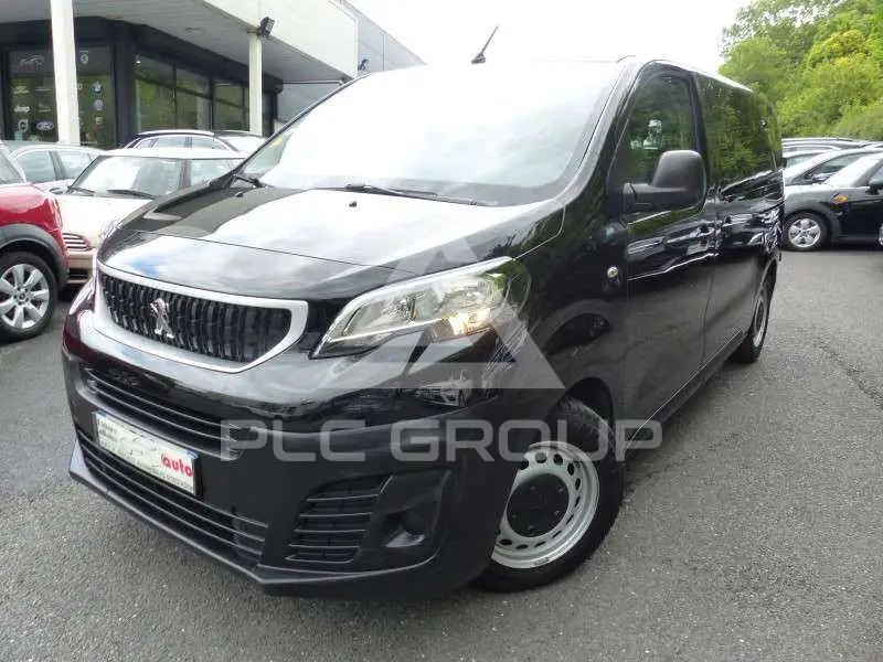 2017 Peugeot Traveller