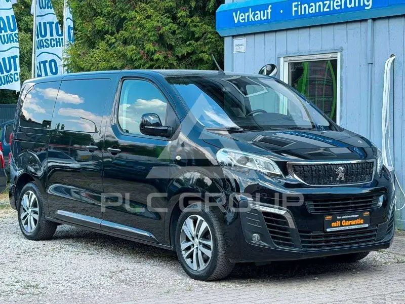 2017 Peugeot Traveller