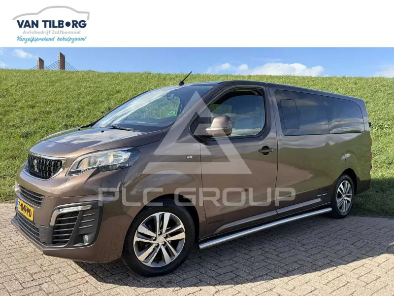 2017 Peugeot Traveller