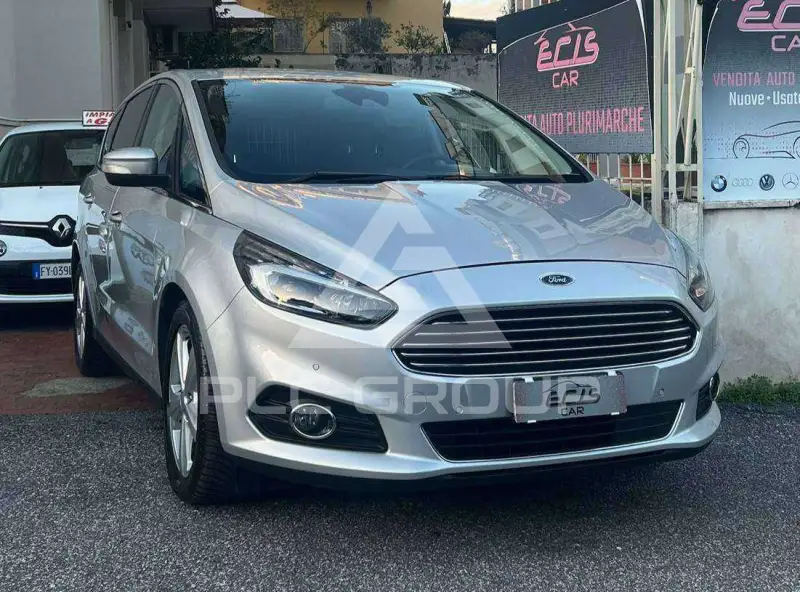 2017 Ford S-Max