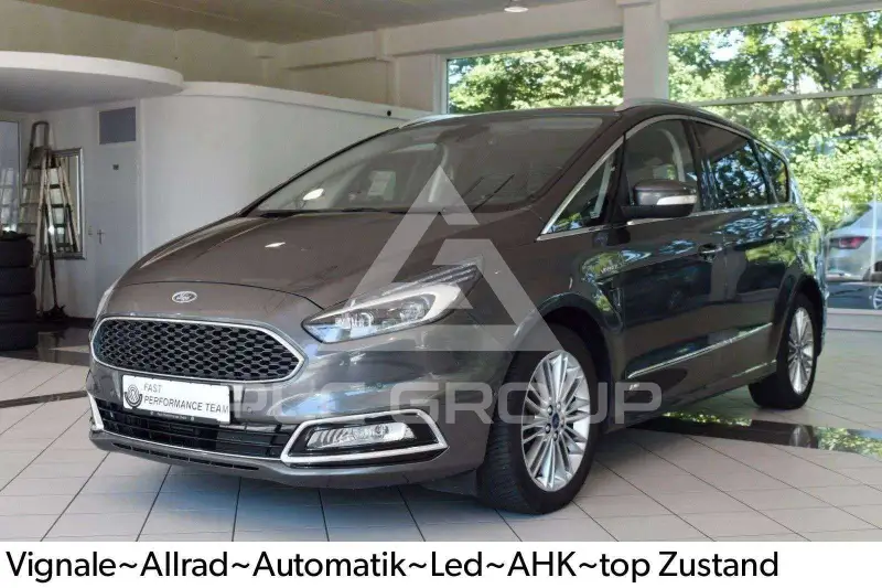 2017 Ford S-Max