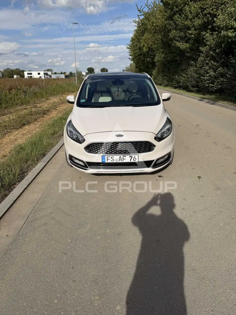 2017 Ford S-Max