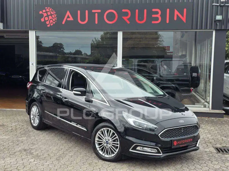 2017 Ford S-Max