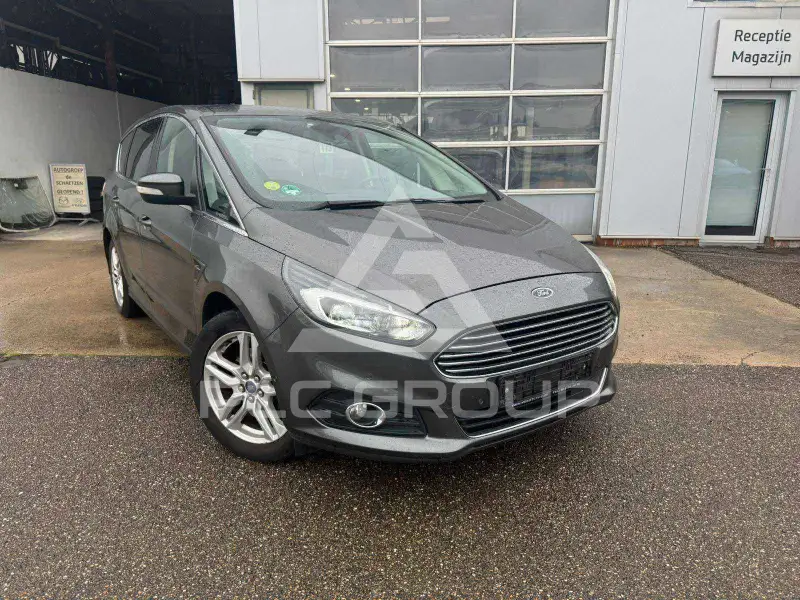 2017 Ford S-Max