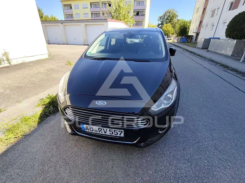 2017 Ford S-Max
