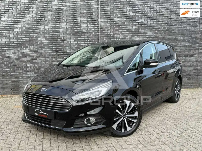 2017 Ford S-Max