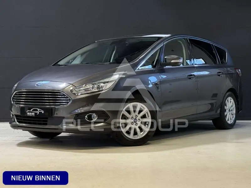 2017 Ford S-Max