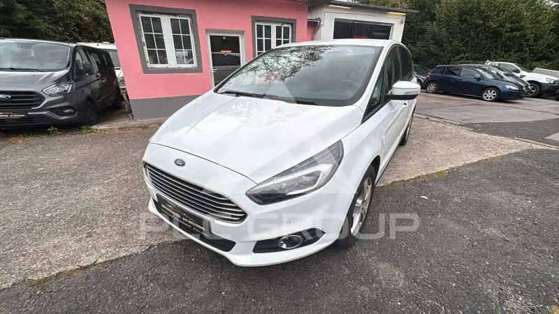 2017 Ford S-Max