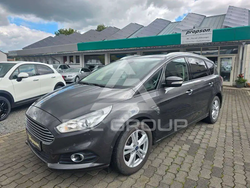 2017 Ford S-Max