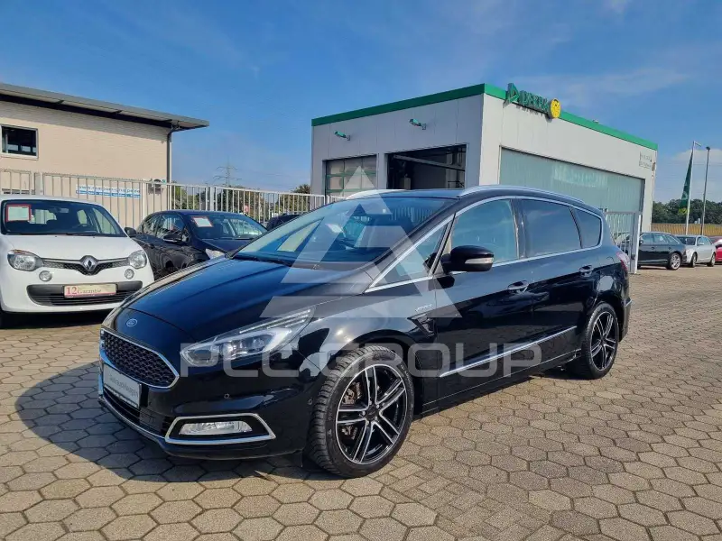 2017 Ford S-Max
