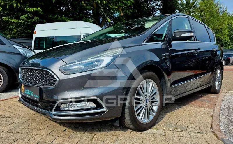 2017 Ford S-Max