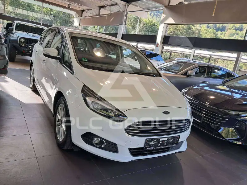 2017 Ford S-Max