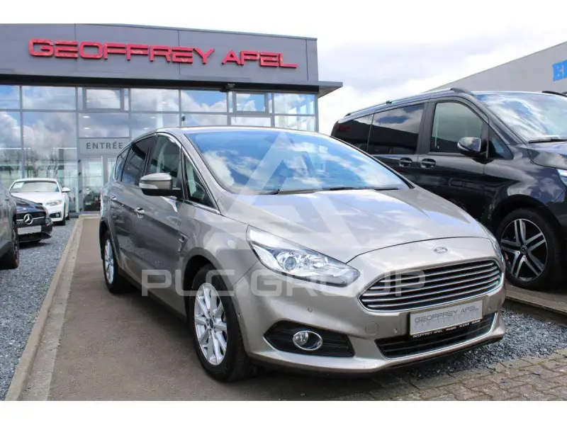 2017 Ford S-Max