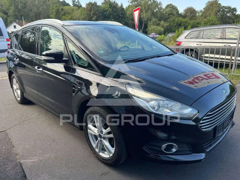 2017 Ford S-Max