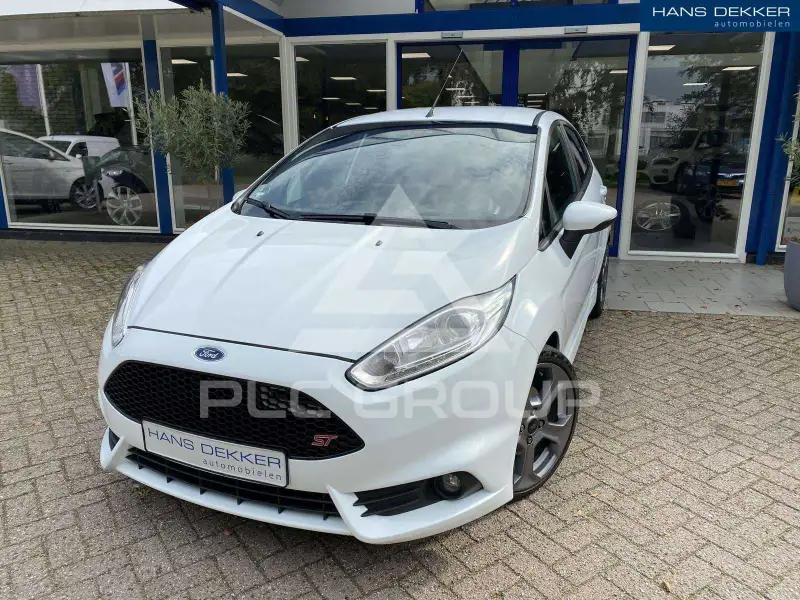 2017 Ford FIESTA
